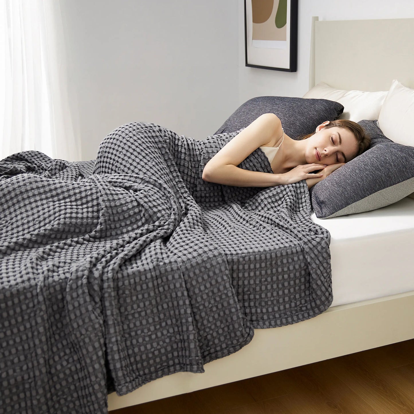 Cooling Bamboo Waffle Blanket, Lightweight Breathable Throw for Hot Sleepers
