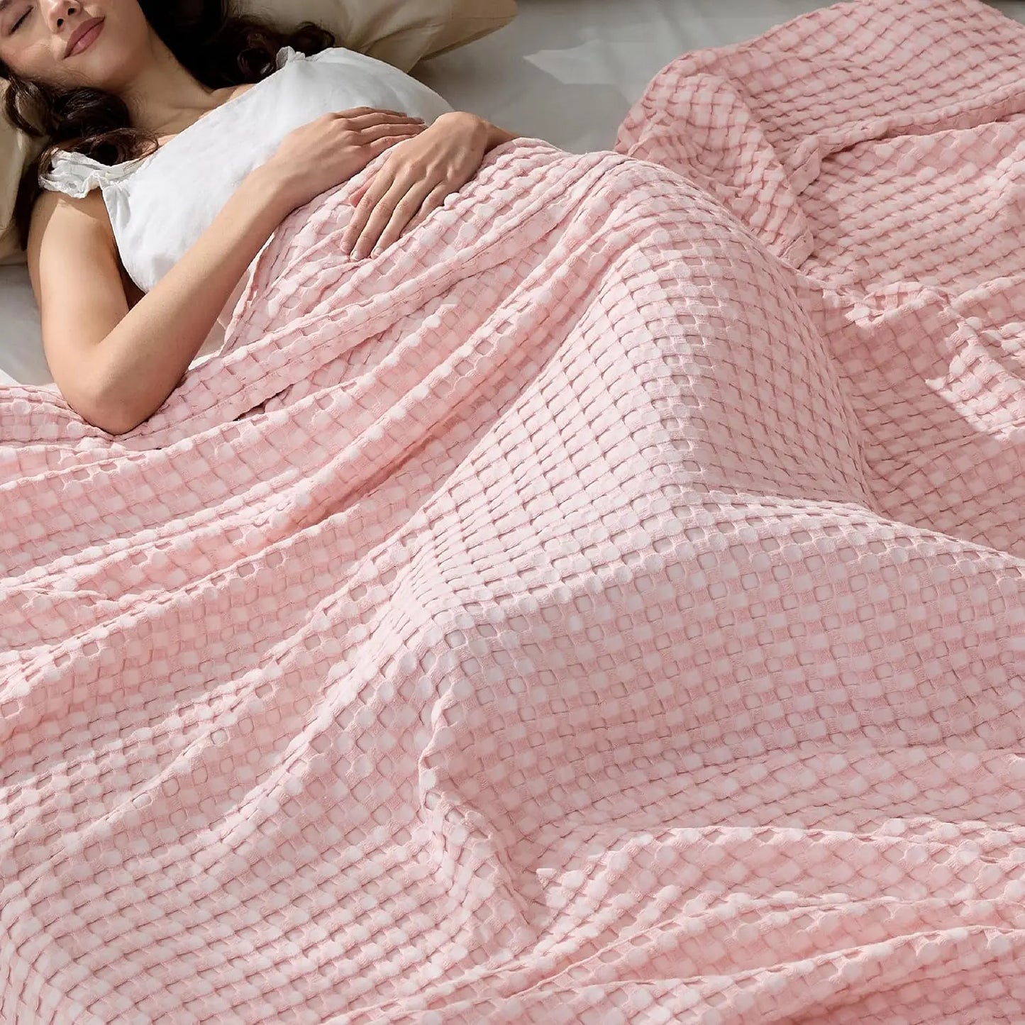 Cooling Bamboo Waffle Blanket, Lightweight Breathable Throw for Hot Sleepers