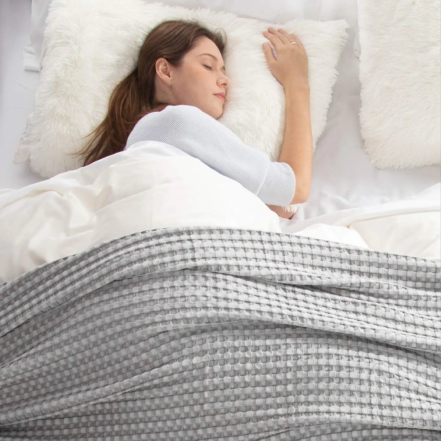 Cooling Bamboo Waffle Blanket, Lightweight Breathable Throw for Hot Sleepers
